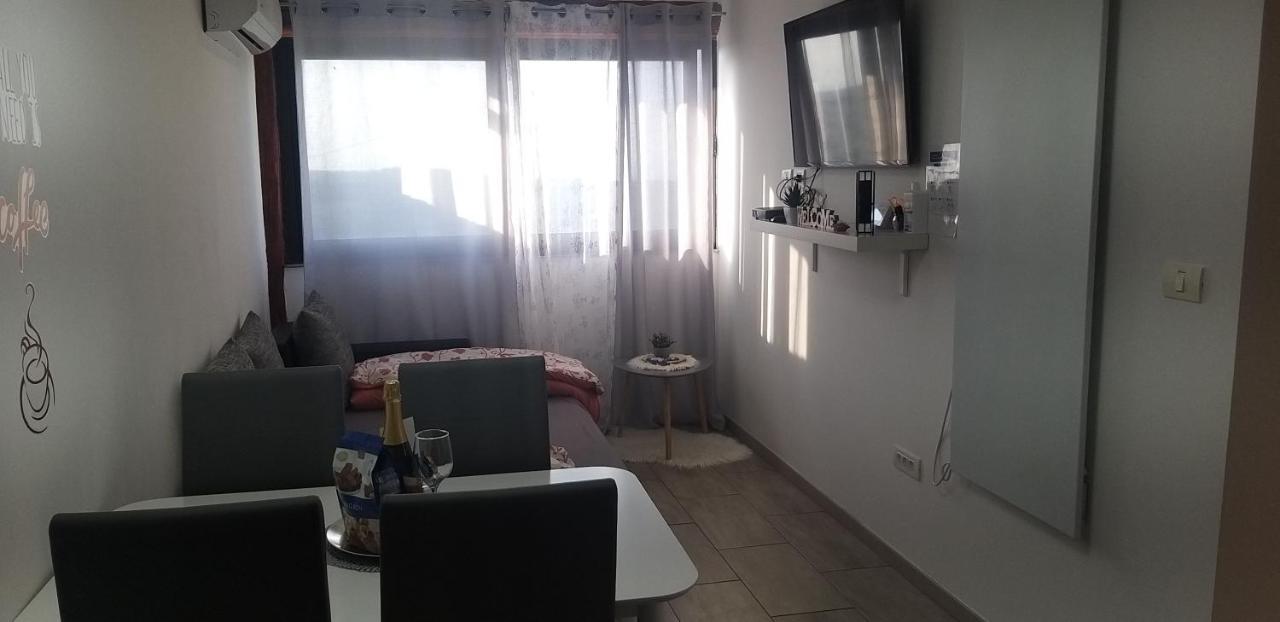 Apartma Matjaz 科佩尔 外观 照片